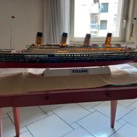 MODELLINO TITANIC COMPLETO DI ILLUMINAZIONE