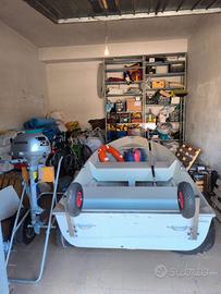 Barca facile trasporto e messa in acqua