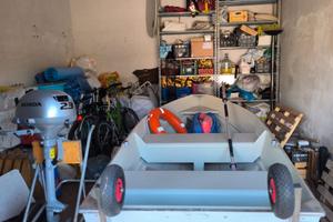 Barca facile trasporto e messa in acqua