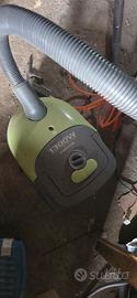 2 aspirapolvere bosch e daewoo