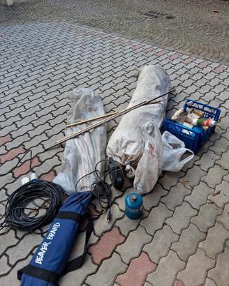 Materiale da campeggio