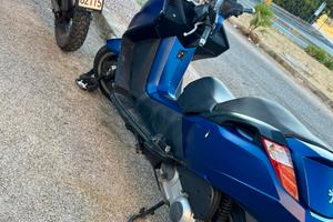 Peugeot Satelis 250 anno 2009