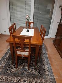 Tavolo e sedie