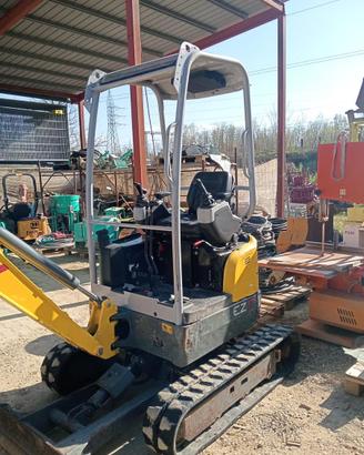 Escavatore 17 q