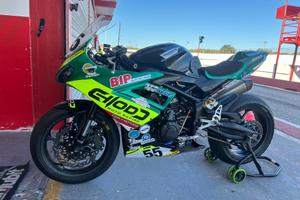 Triumph Daytona 660 Pista