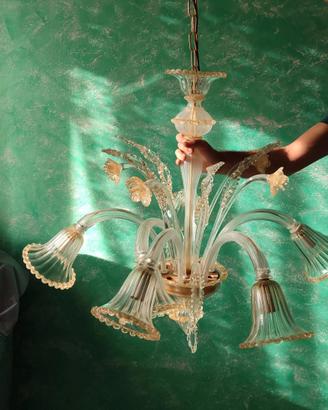 Lampadario a sei luci in vetro di murano