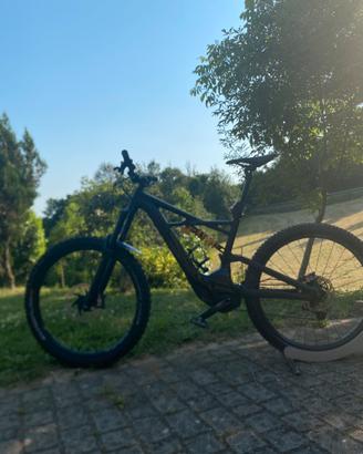 Specialized Turbo Kenevo Expert 2018 -tg m