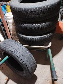 gomme 4 stagioni 195/75/16c
