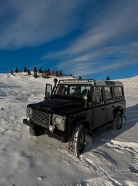Land Rover Defender 110 SW Td4 2.4  SE