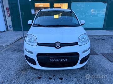 Fiat Panda 0.9 TwinAir Turbo Natural Power Lounge