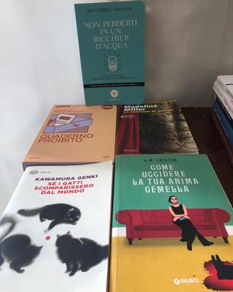 Libri usati, come nuovi. Quaderno proibito, ecc..