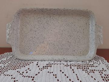 Vassoio da portata / Pirofila in ceramica puntinat