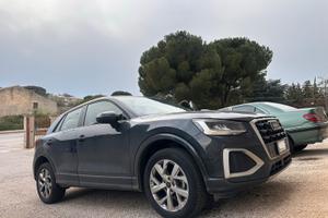 Audi Q2 2024 Advanced cambio automativo