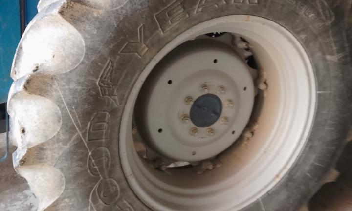 Pneumatici trattore r30