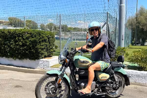 Royal Enfield Meteor 350 Aurora