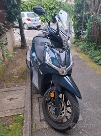 Kymco Agility 350