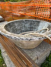 fioriere e piastre in ghiaino lavato 