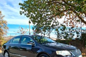 AFFIDABILE Passat 2.0 Tdi Highline Pelle full 