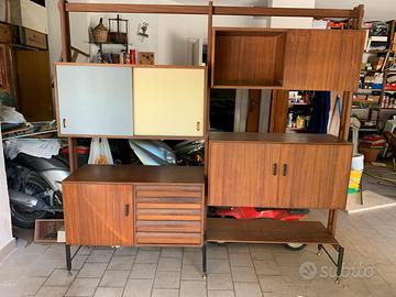 Libreria stile “danese”