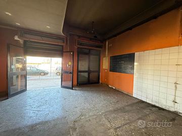 Rif.D06155| negozio siracusa