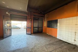 Rif.D06155| negozio siracusa