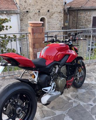 Ducati streetfighter v4s euro 5