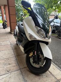 YAMAHA T-MAX 500