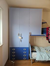 Cameretta a ponte con due letti e comodino € 1500