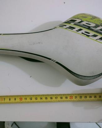 Sella Corratec 26*14cm