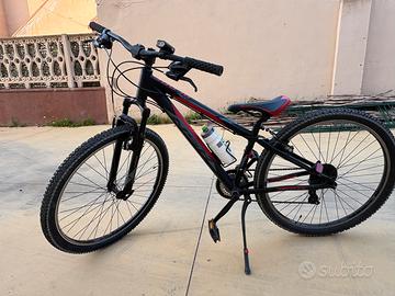 Bici MTB 27,5 telaio S come nuova