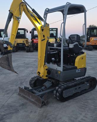 MINIESCAVATORE WACKER NEUSON EZ17
