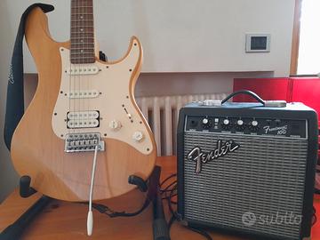 Chitarra elettrica Yamaha Pacifica e ampli Fender