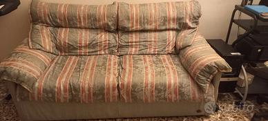 Divano letto matrimoniale Doimo