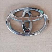 Logo/Stemma portellone posteriore Toyota Aygo