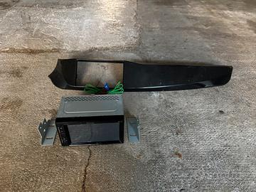 Autoradio Pioneer Giulietta con plancia modificata