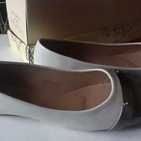 Scarpe ballerine in pelle bicolore
