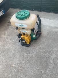 Atomizzatore a spalla a motore