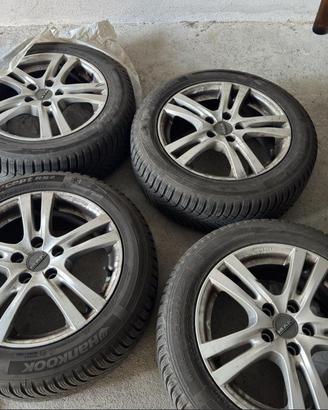 4 gomme invernali Hankook 205/55 R16