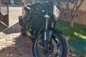 Yamaha FZ1 