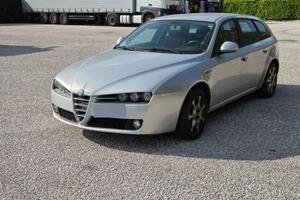 Alfa Romeo 159