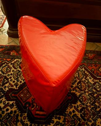 Pouf a forma di cuore
