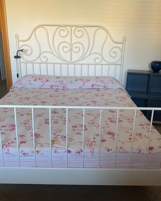 Letto matrimoniale IKEA LEIRVIK 160×200 completo d