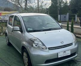 DAIHATSU SIRION
