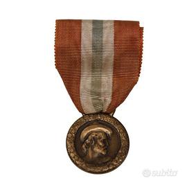 Medaglia anniversario morte Garibaldi