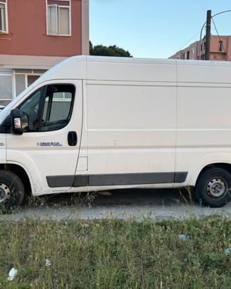 Fiat ducato con motore fuso
