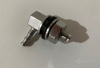 RACCORDO PORTAGOMMA 90° M10