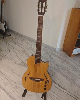 Chitarra Classica Elettrificata Harley Benton Nylo