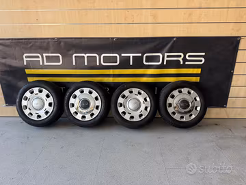 FIAT 500 Set Completo 4 Cerchi Originali Pneumatic