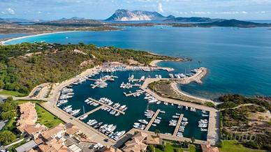Posto Barca 1° Classe Marina  Puntaldia (Sardegna)