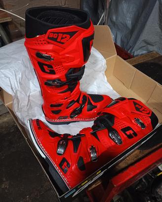 Stivali Gaerne SG12 rosso/nero 43